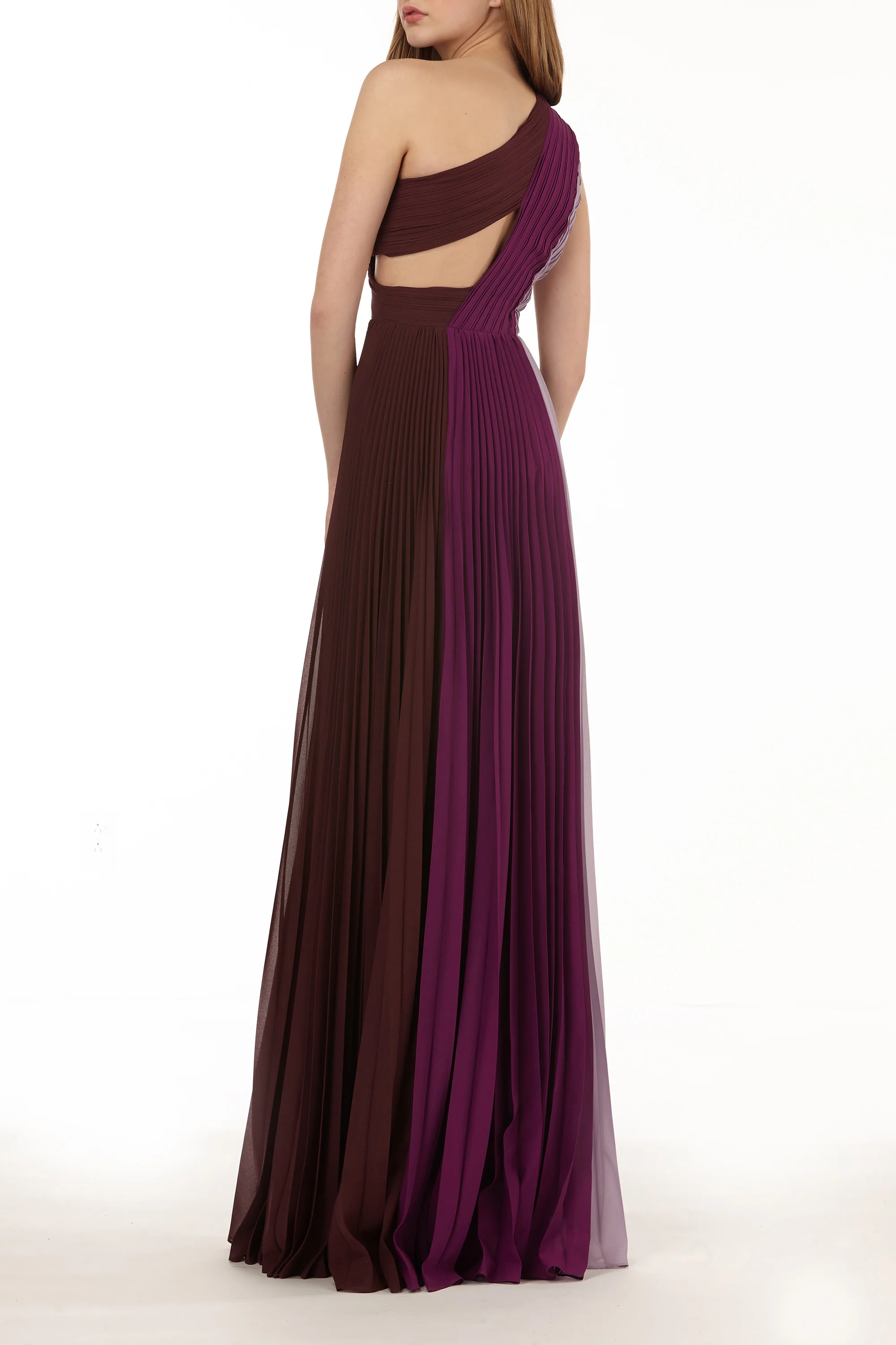 Lynn Gown - Image 2