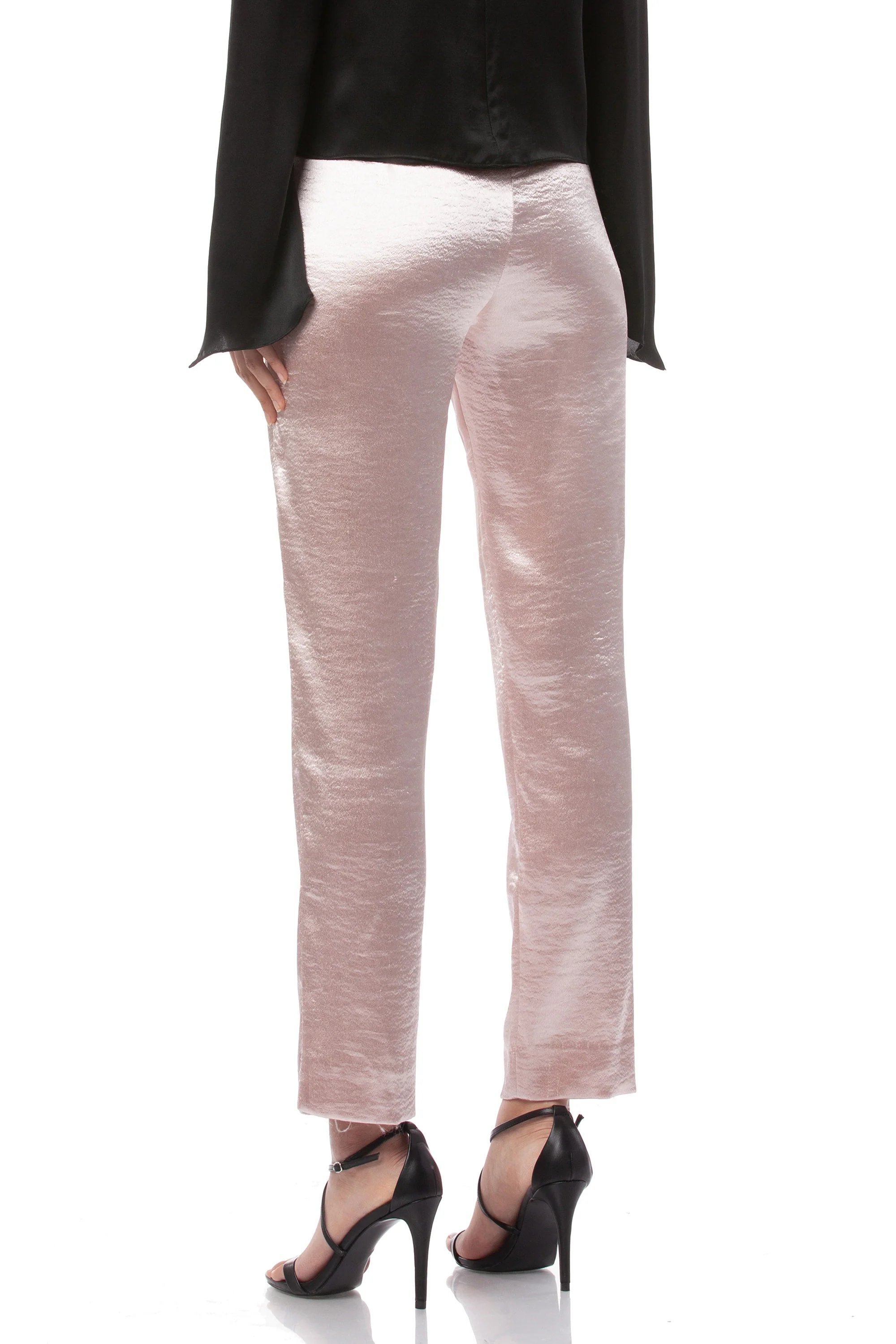 Renee Pant - Image 2