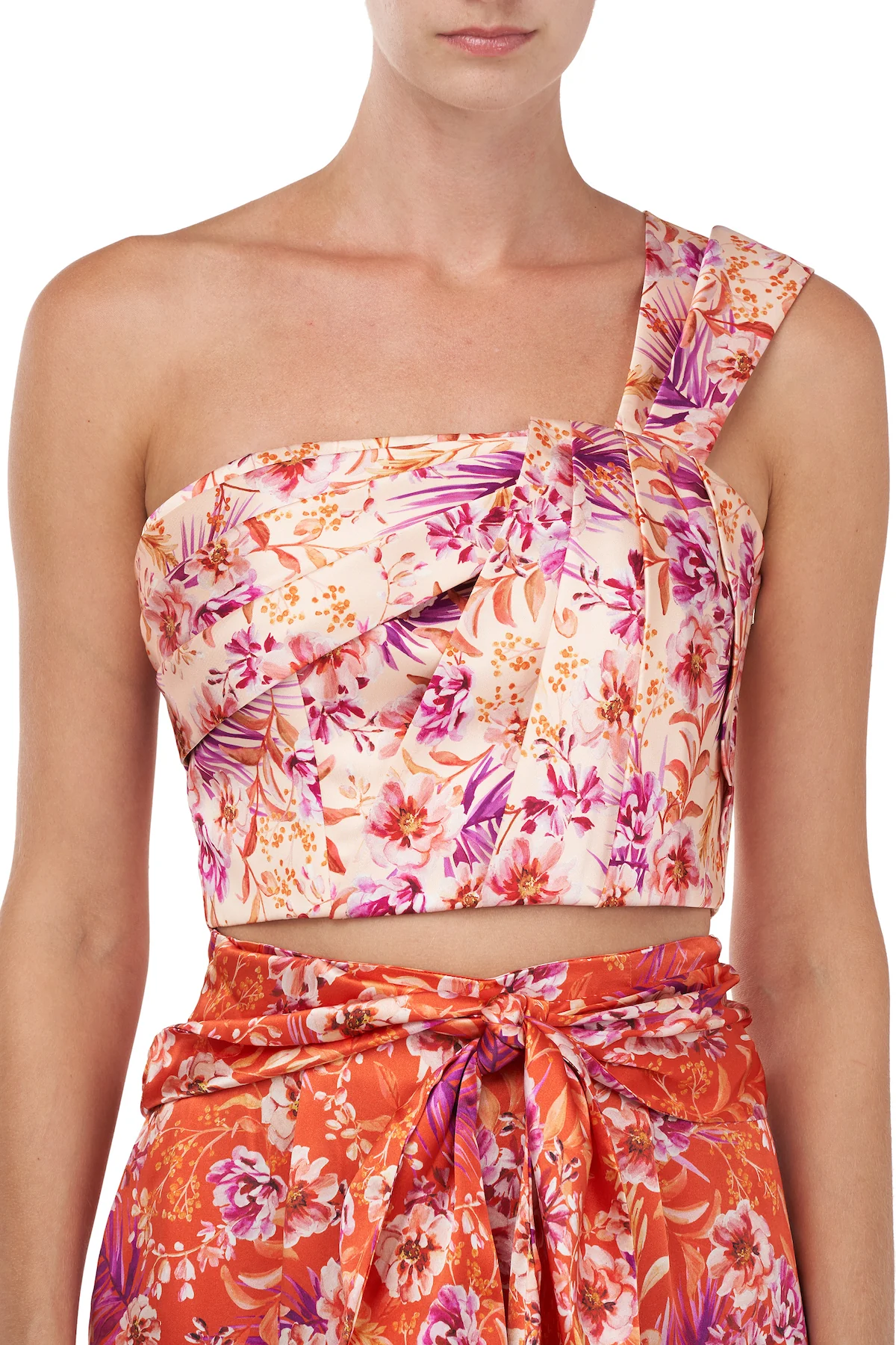 Madame Top - Image 2