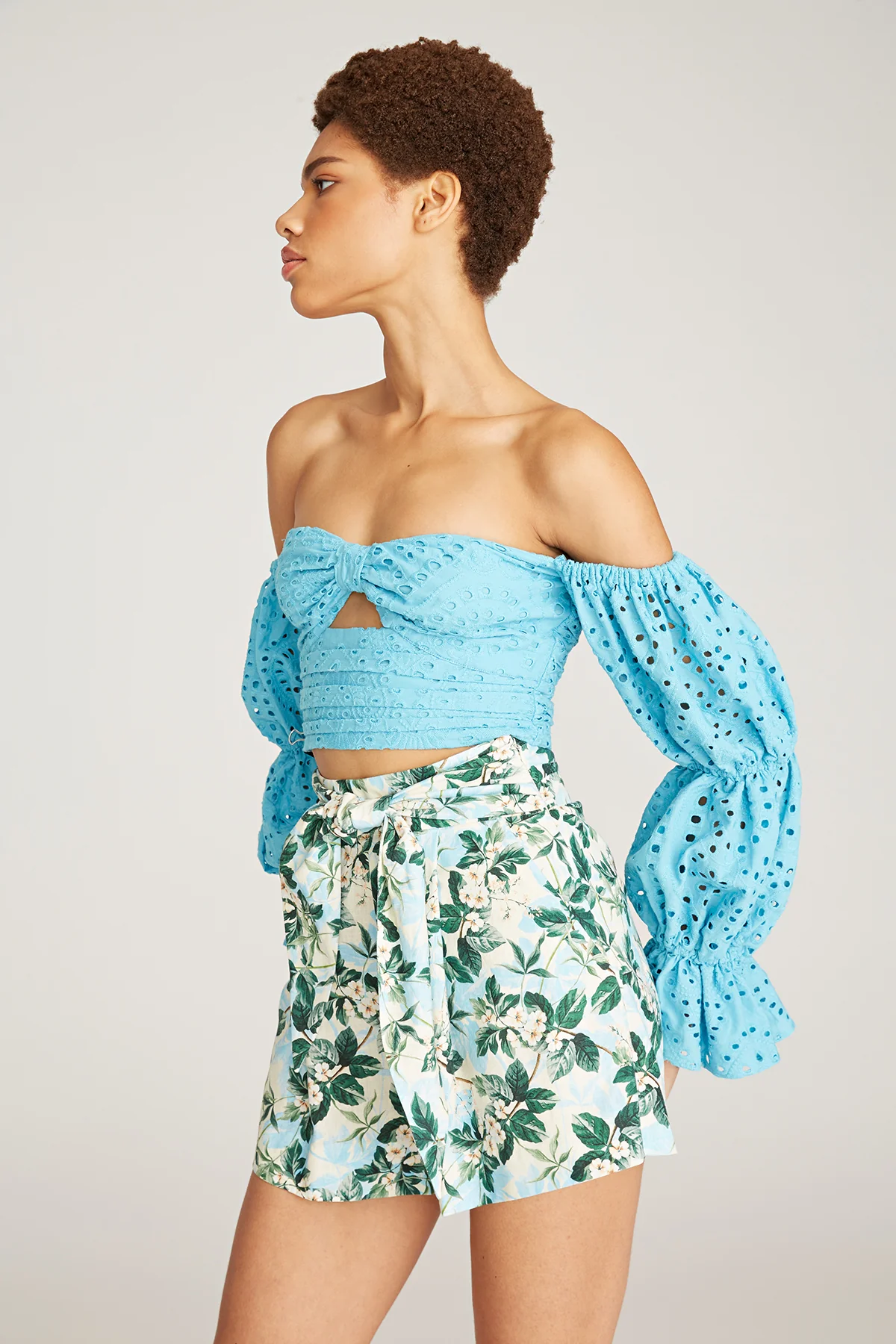 Dagna Tie Waist Shorts - Image 5