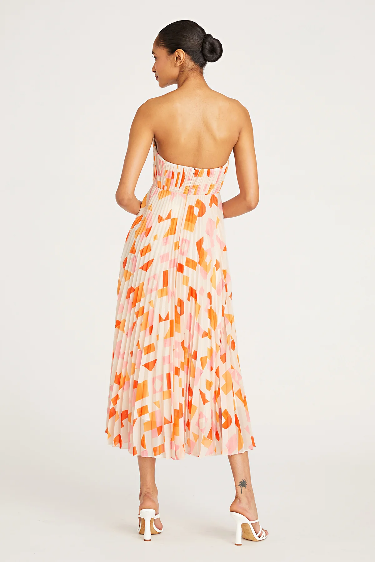 Mosey Pleated Midi Dress - Image 2