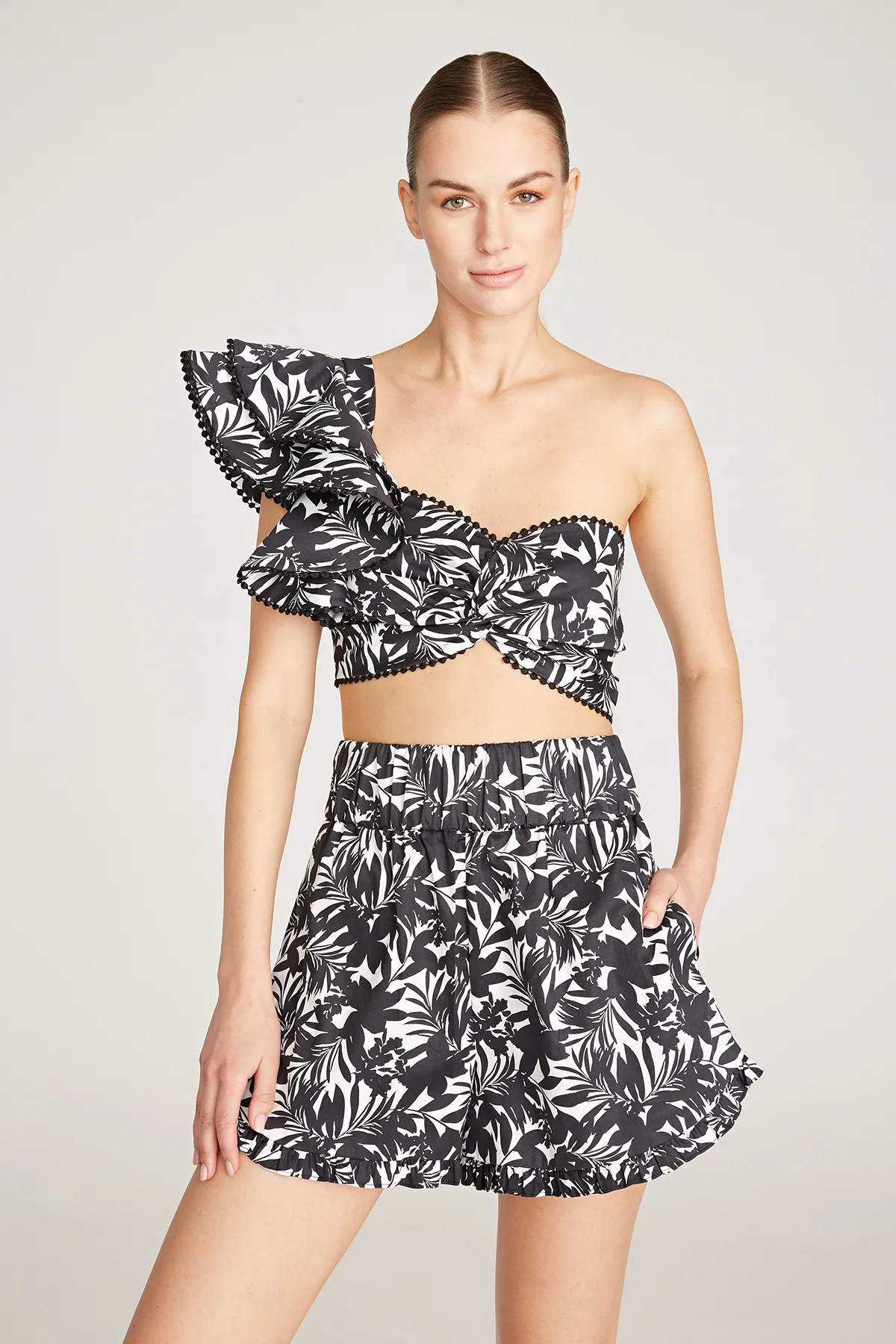 Serenity Ruffle Short