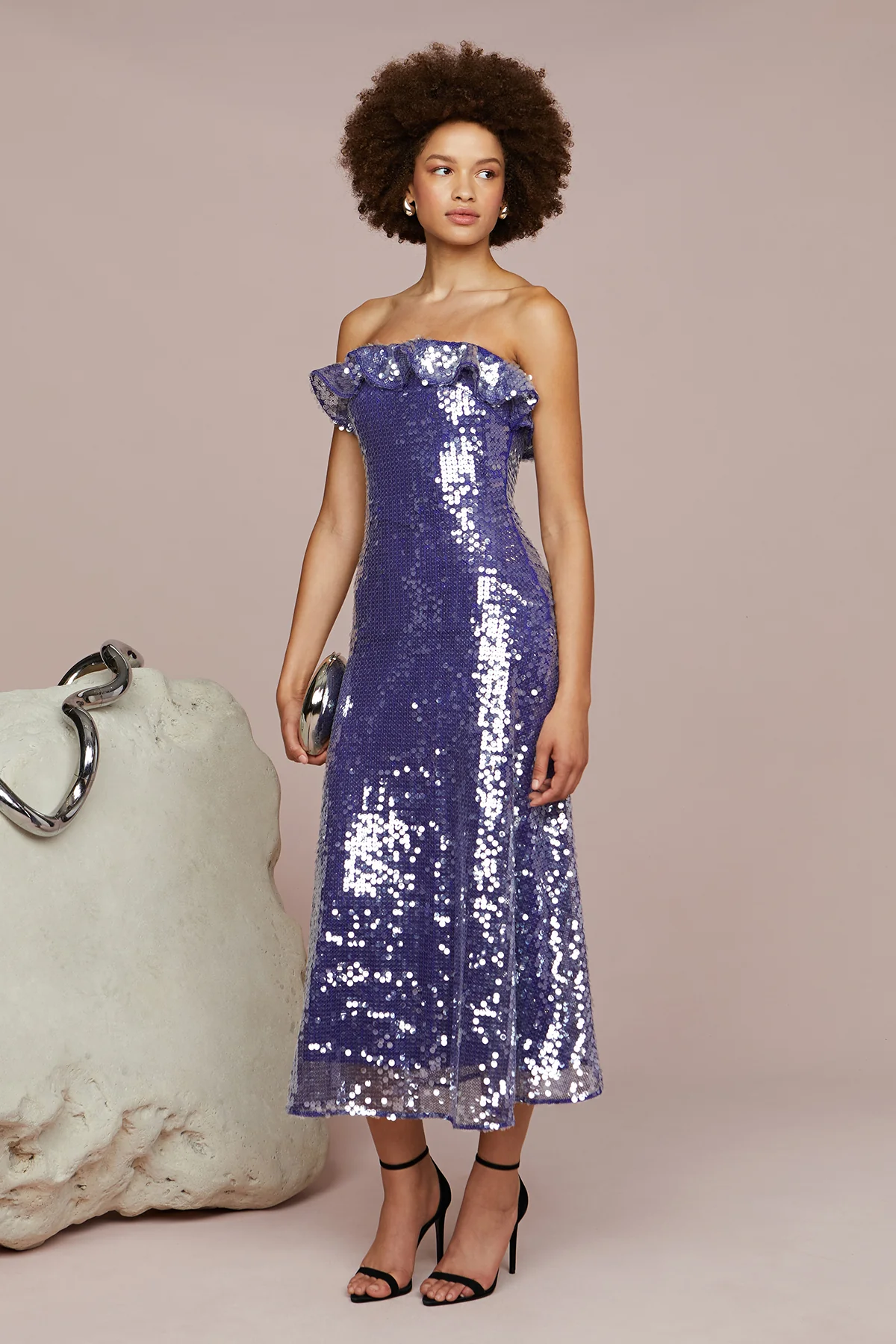 Braeylnn Mesh Sequin Midi - Image 3