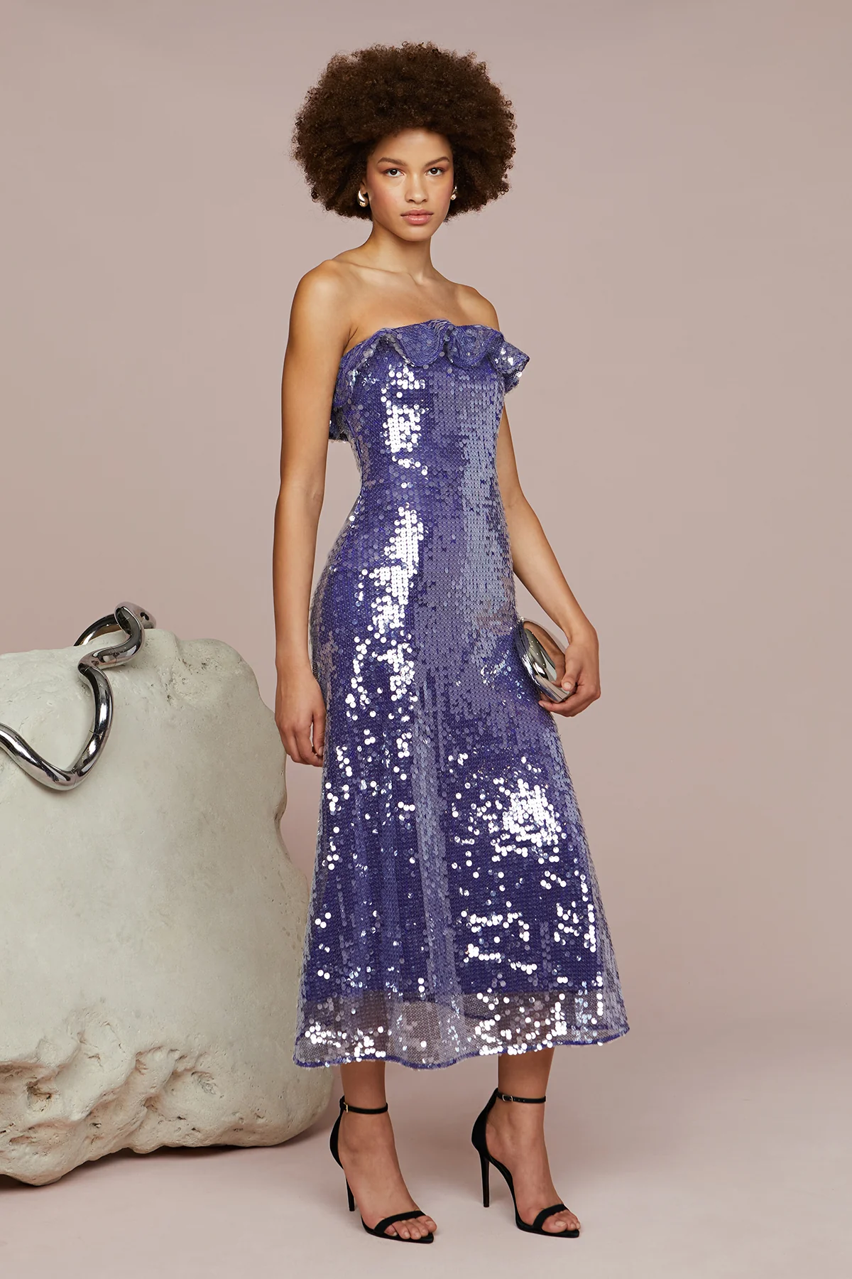 Braeylnn Mesh Sequin Midi - Image 5