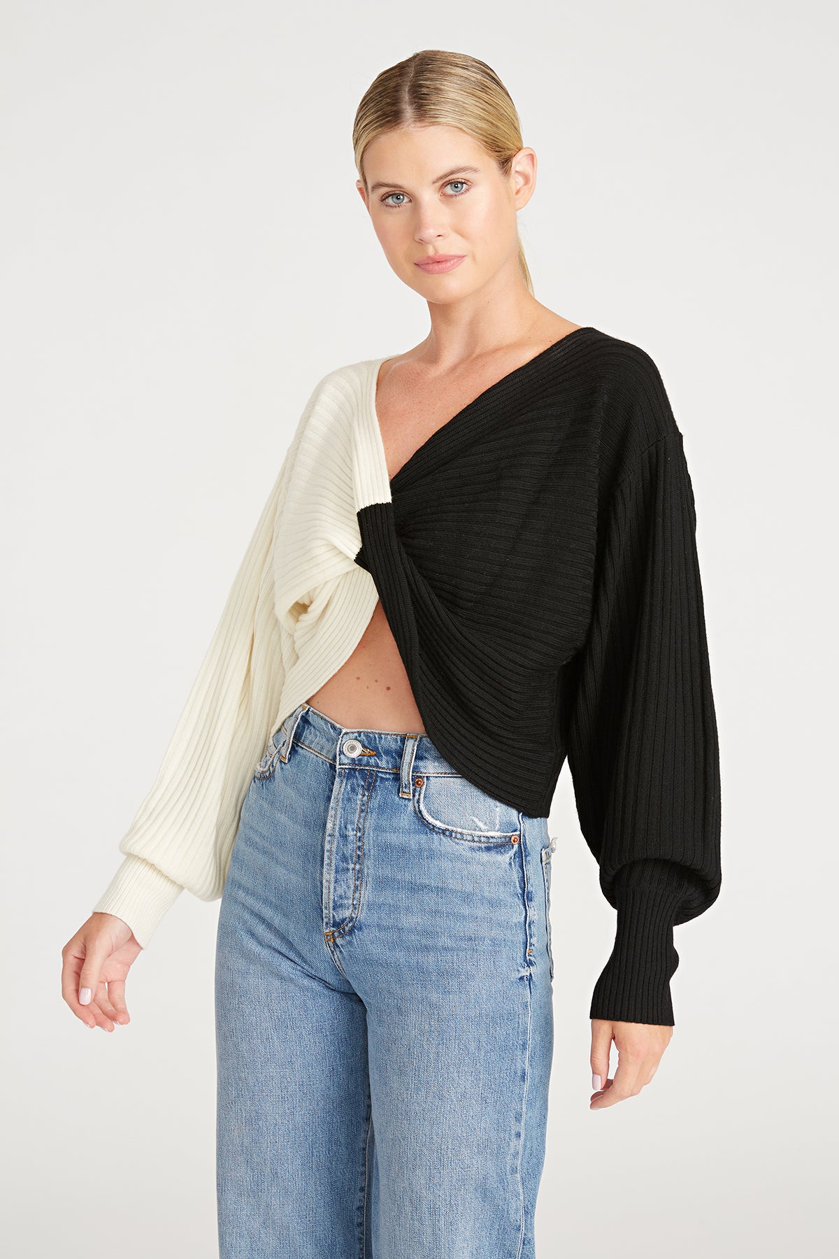 Cruz Twist Sweater - Image 4