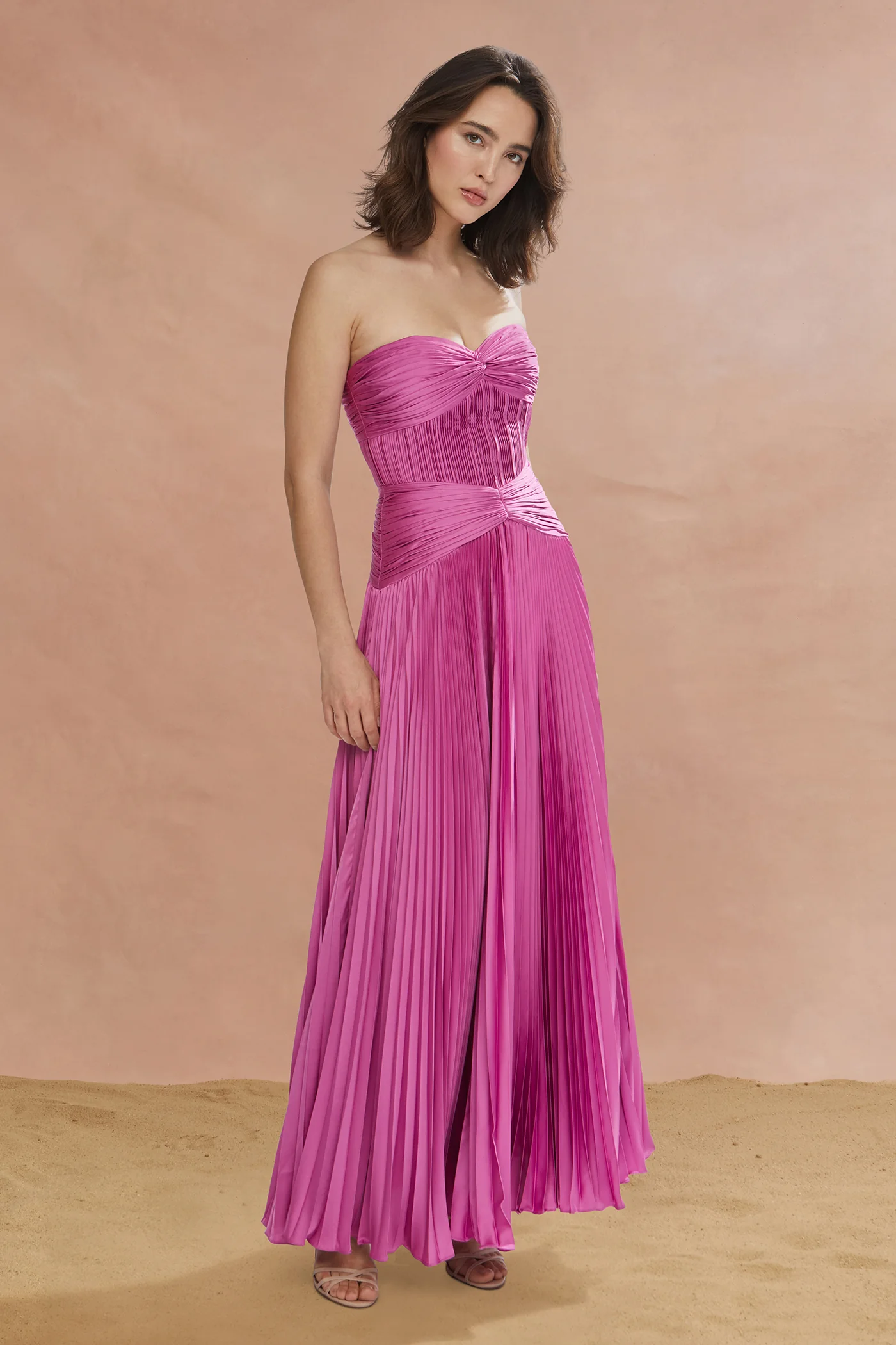 Del Gown - Image 7