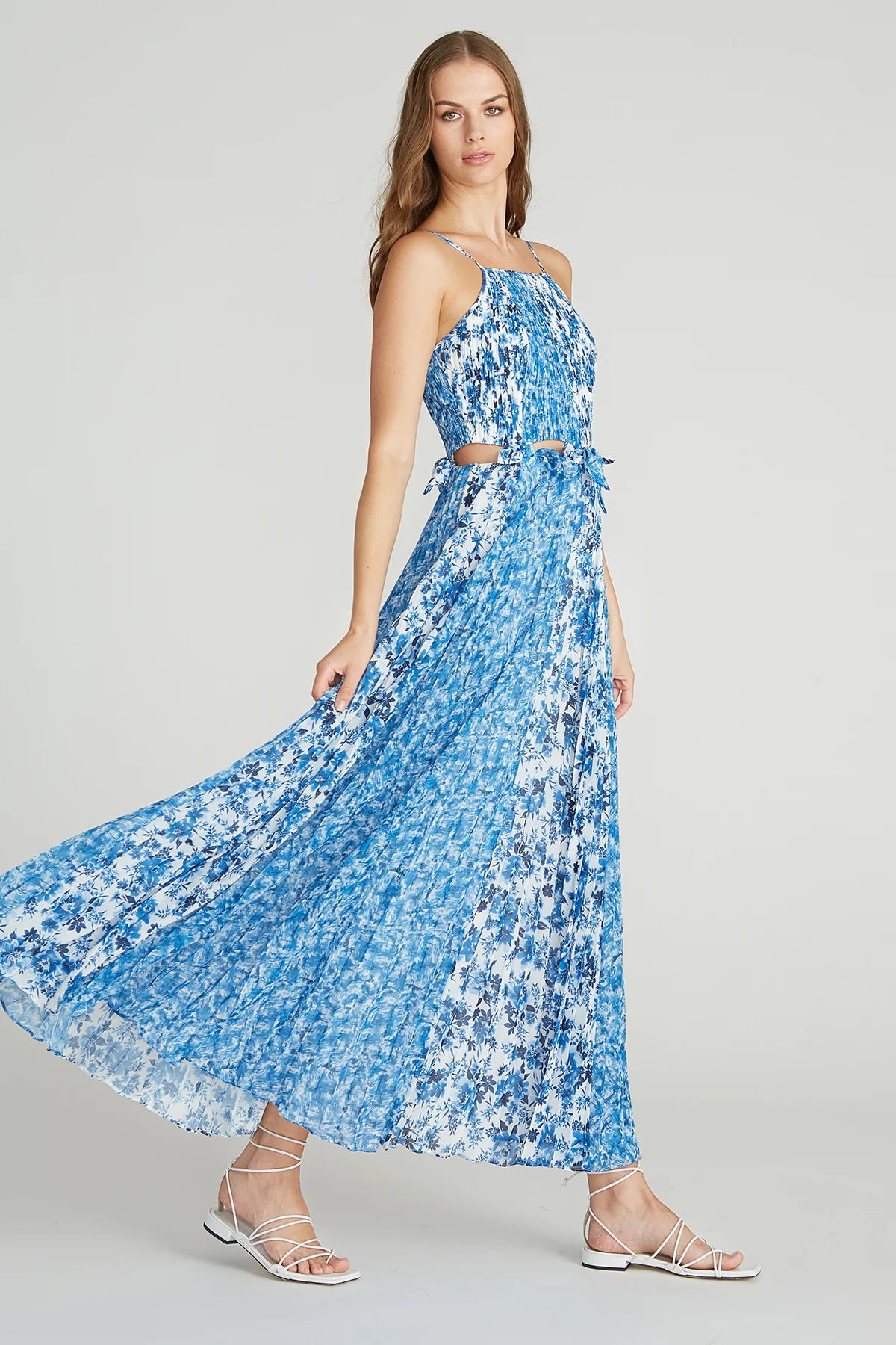 Holland Tie Pleated Dress - Image 3