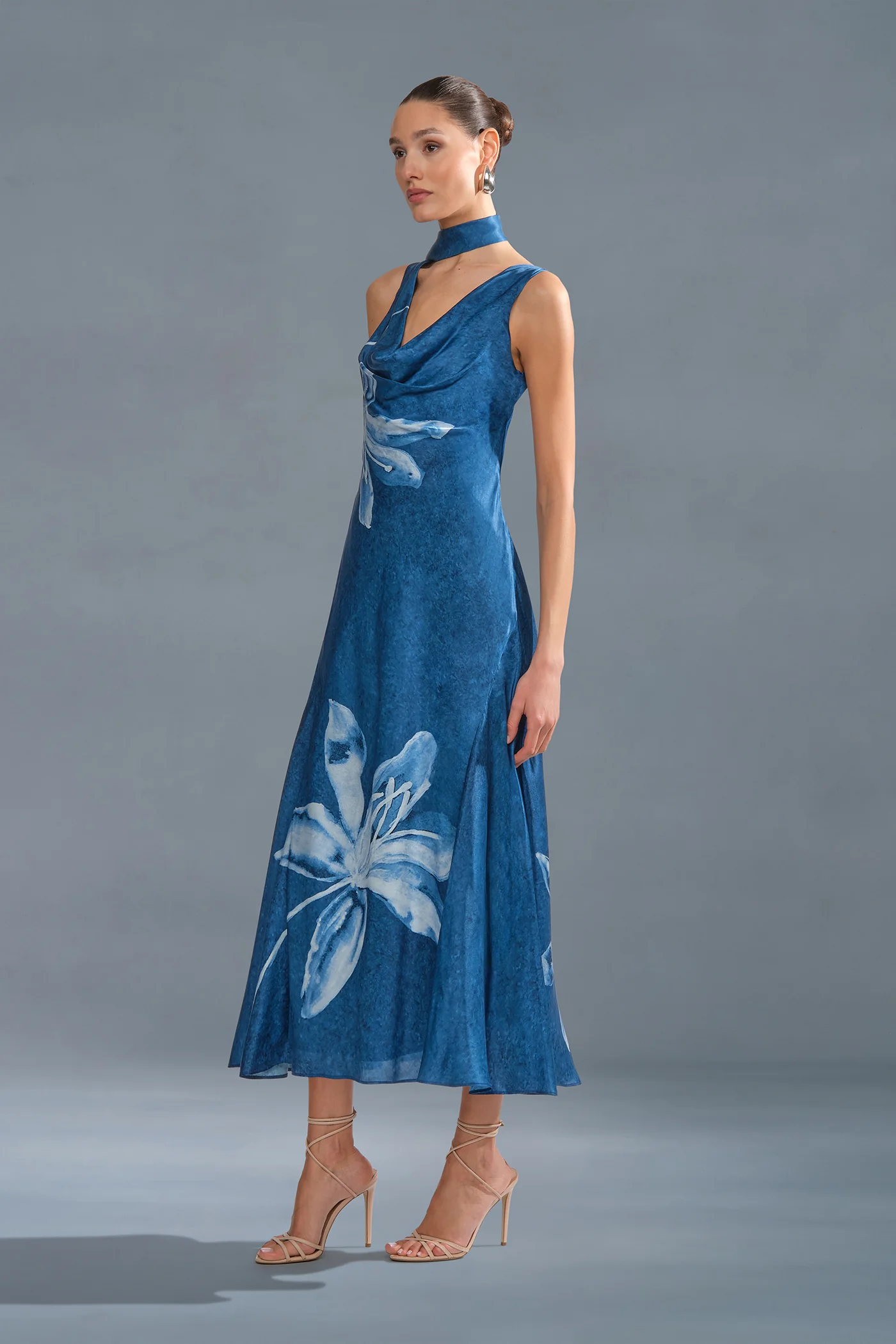 Sorelle Midi Dress - Image 4