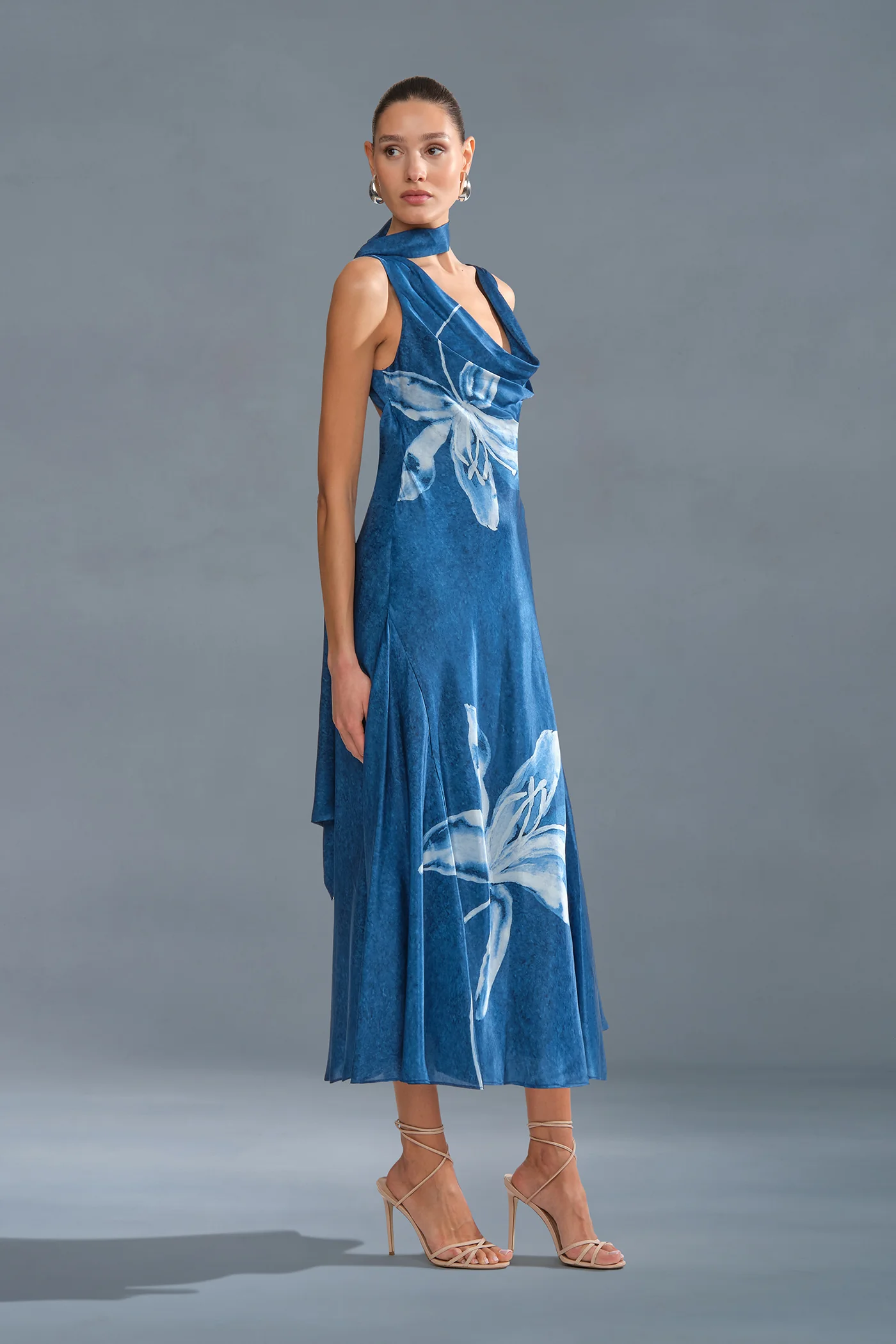 Sorelle Midi Dress - Image 8