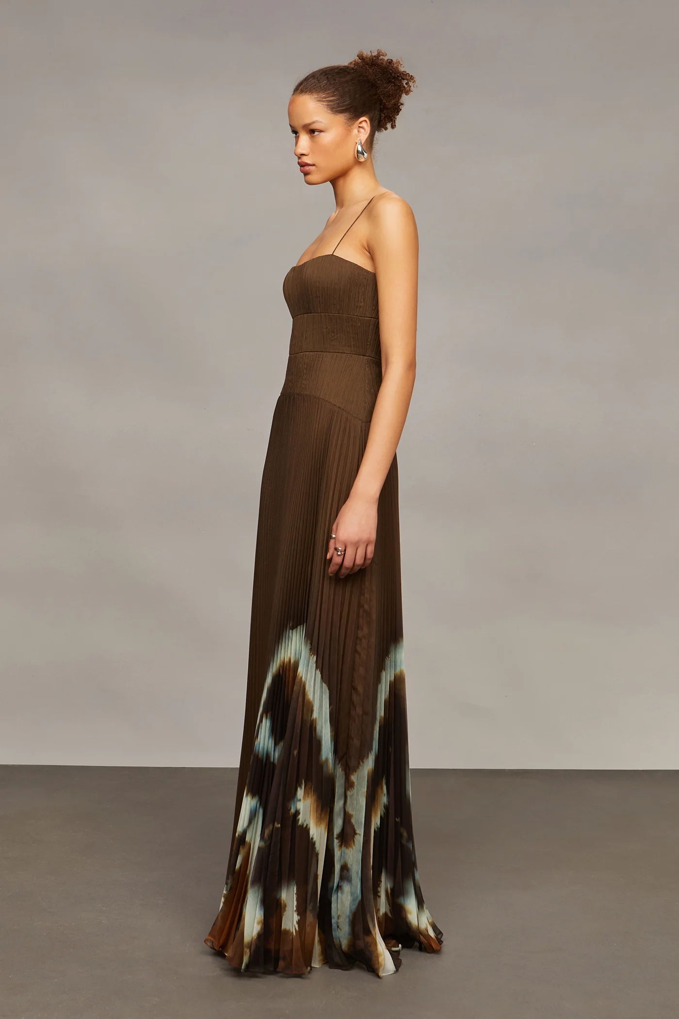 Sue Pleated Gown - Image 5
