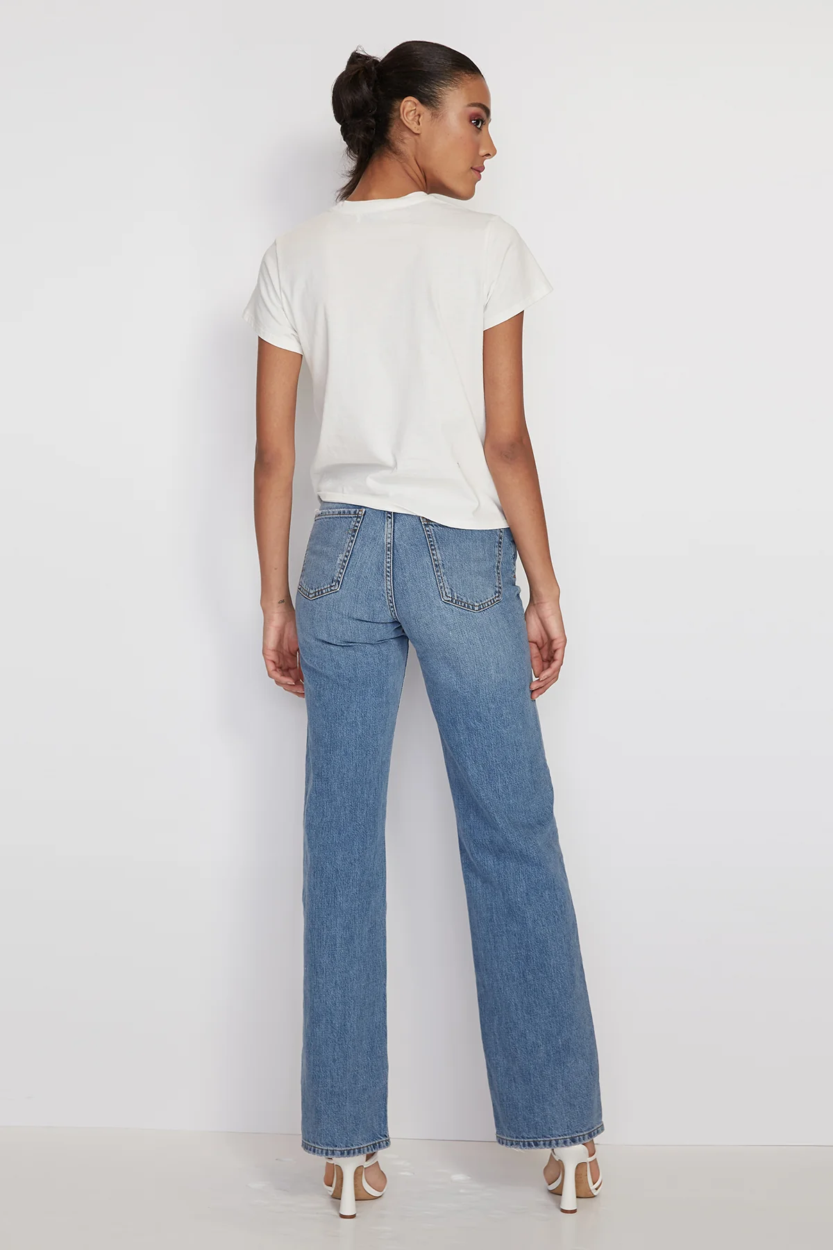 Zahra Twist T-Shirt - Image 3